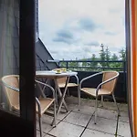 Lägenhet Welcome In - 'leni' Naast De Piste, Met Balkon, Sauna En Zwembad Winterberg