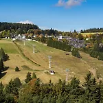 Welcome In - 59-g 'leni' Direkt An Der Piste, Mit Balkon, Sauna Und Schwimmbad *