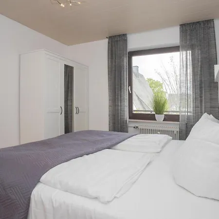 Welcome In - 'leni' Naast De Piste, Met Balkon, Sauna En Zwembad * Winterberg